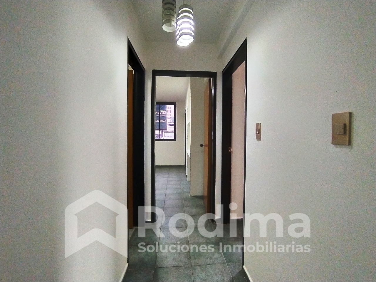 Apartamento en San Isidro, Residencias José María, primer piso y conectado a un pozo de agua