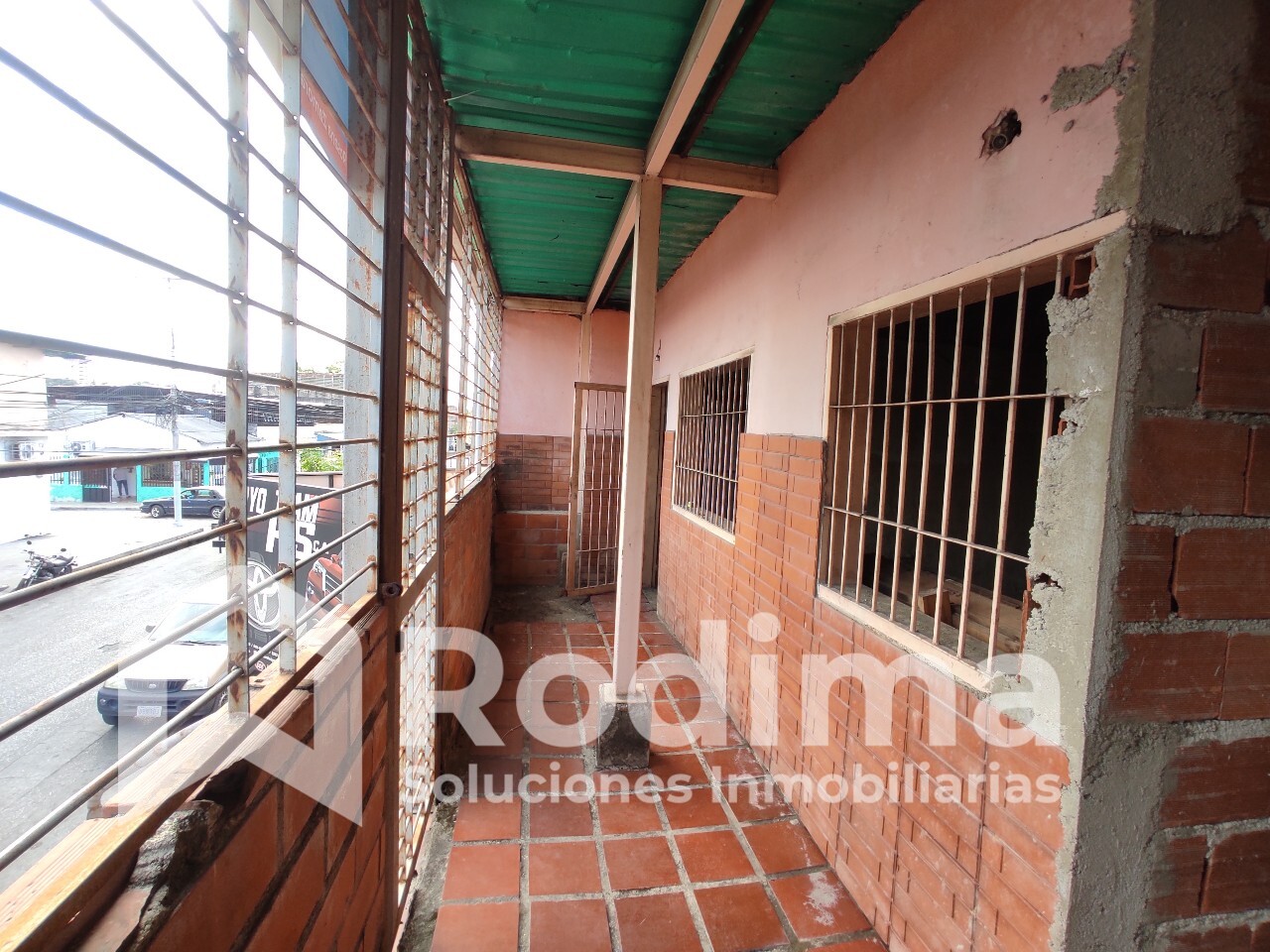 Local para deposito en Av Principal de San Jóse, cerca del seguro social