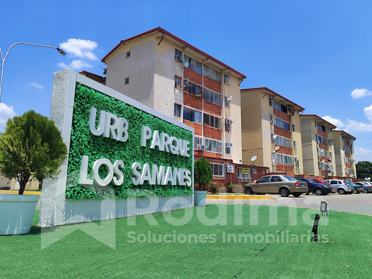 Apartamento en Urbanización Parque Los Samanes, Coropo, Aragua