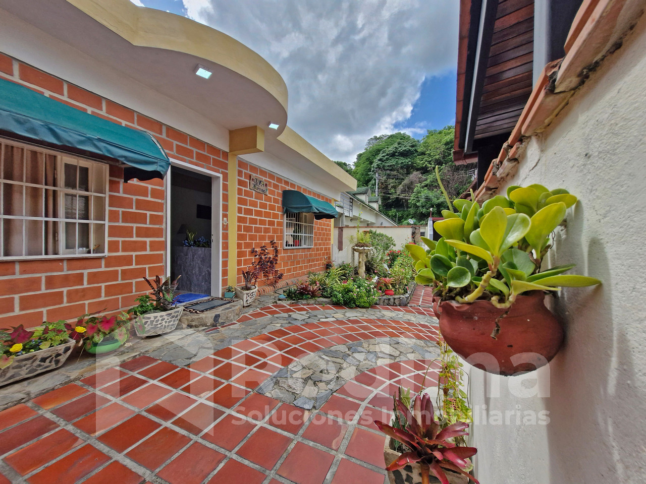 Casa en Venta en Residencias Yuruari, El Limón Maracay