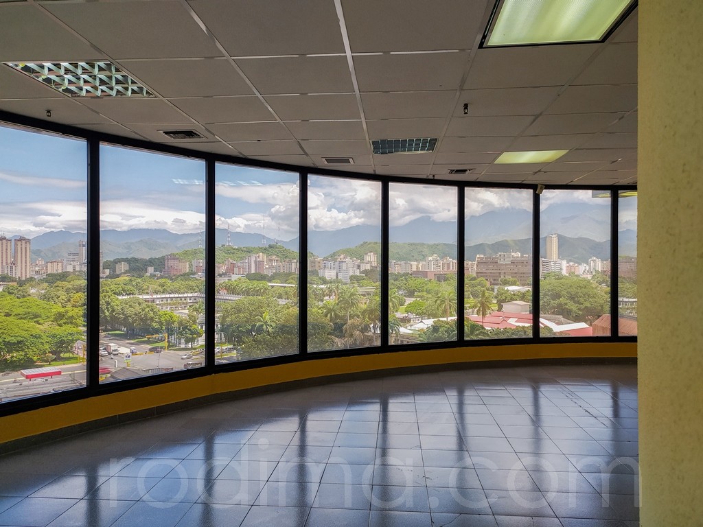 Oficina en Torre Sindoni Maracay, Avenida Bolívar